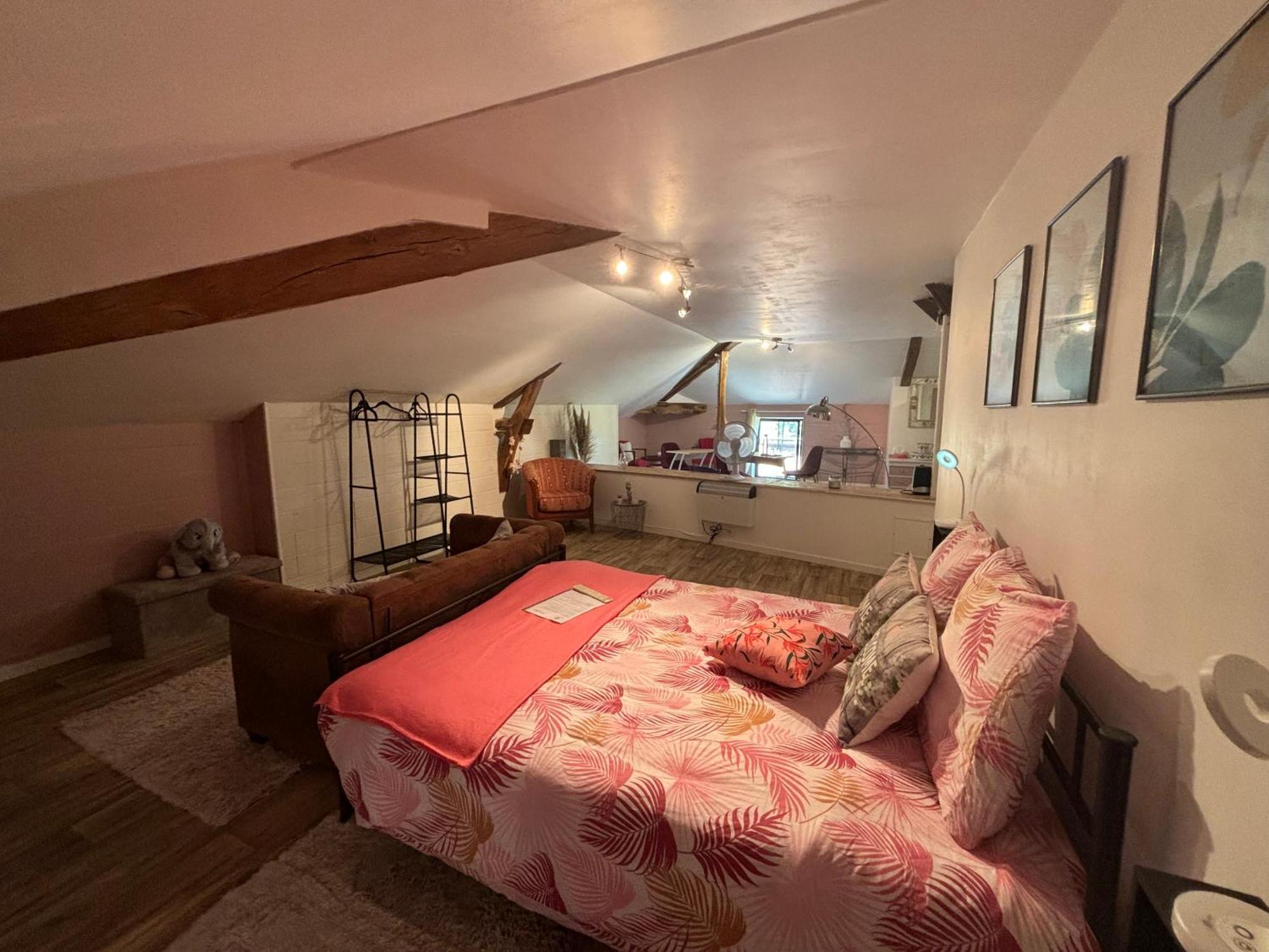 Bed and Breakfast Domaine Pierrot à Laujuzan Extérieur photo